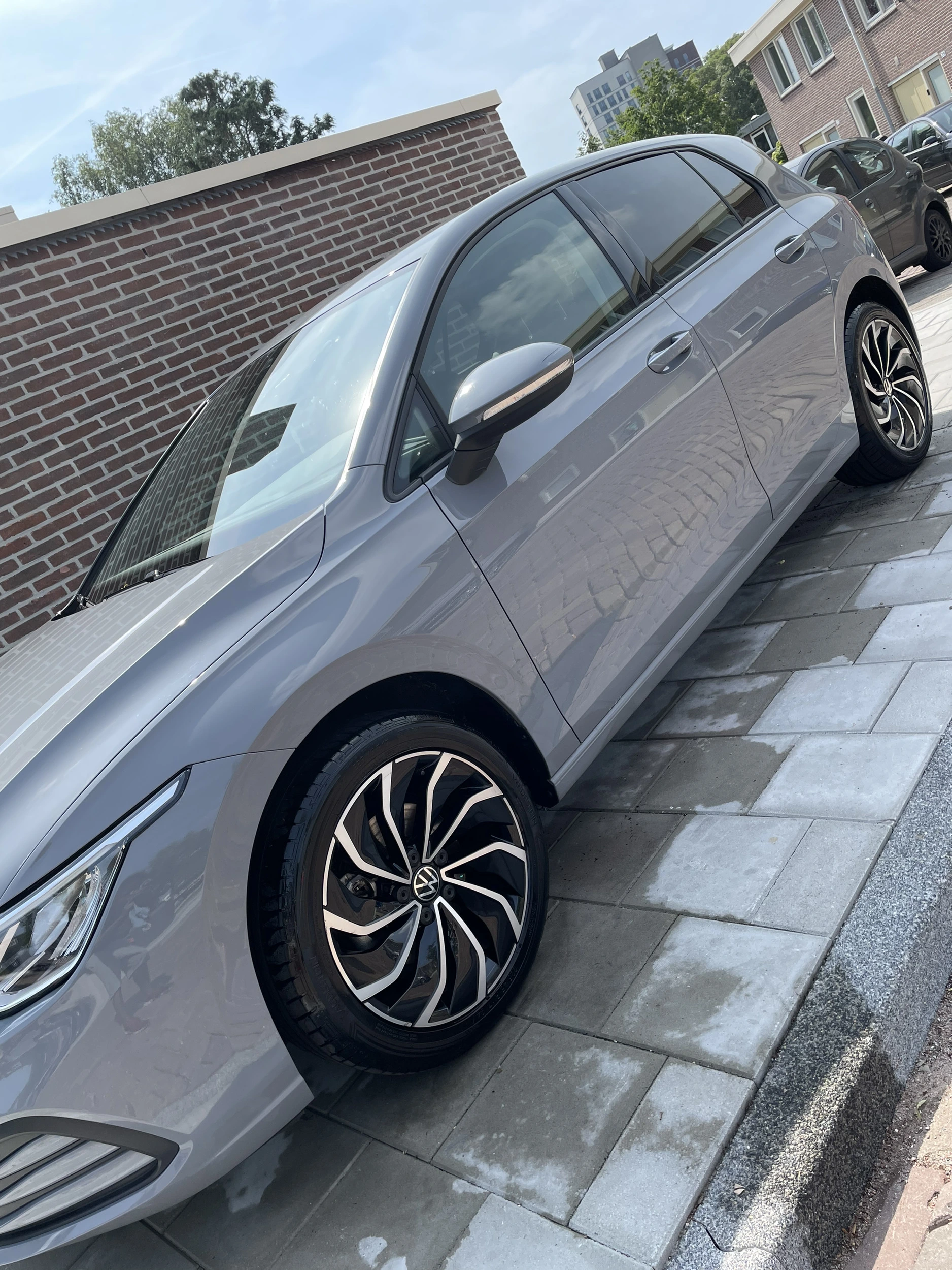 Volkswagen Golf complete detailing